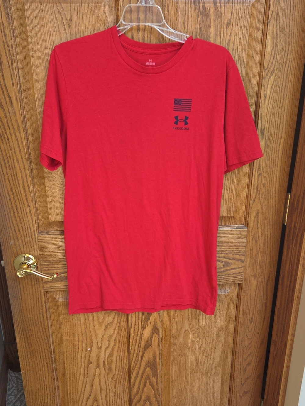 Under Armour Red Short Sleeve Crew Neck Graphic Tee